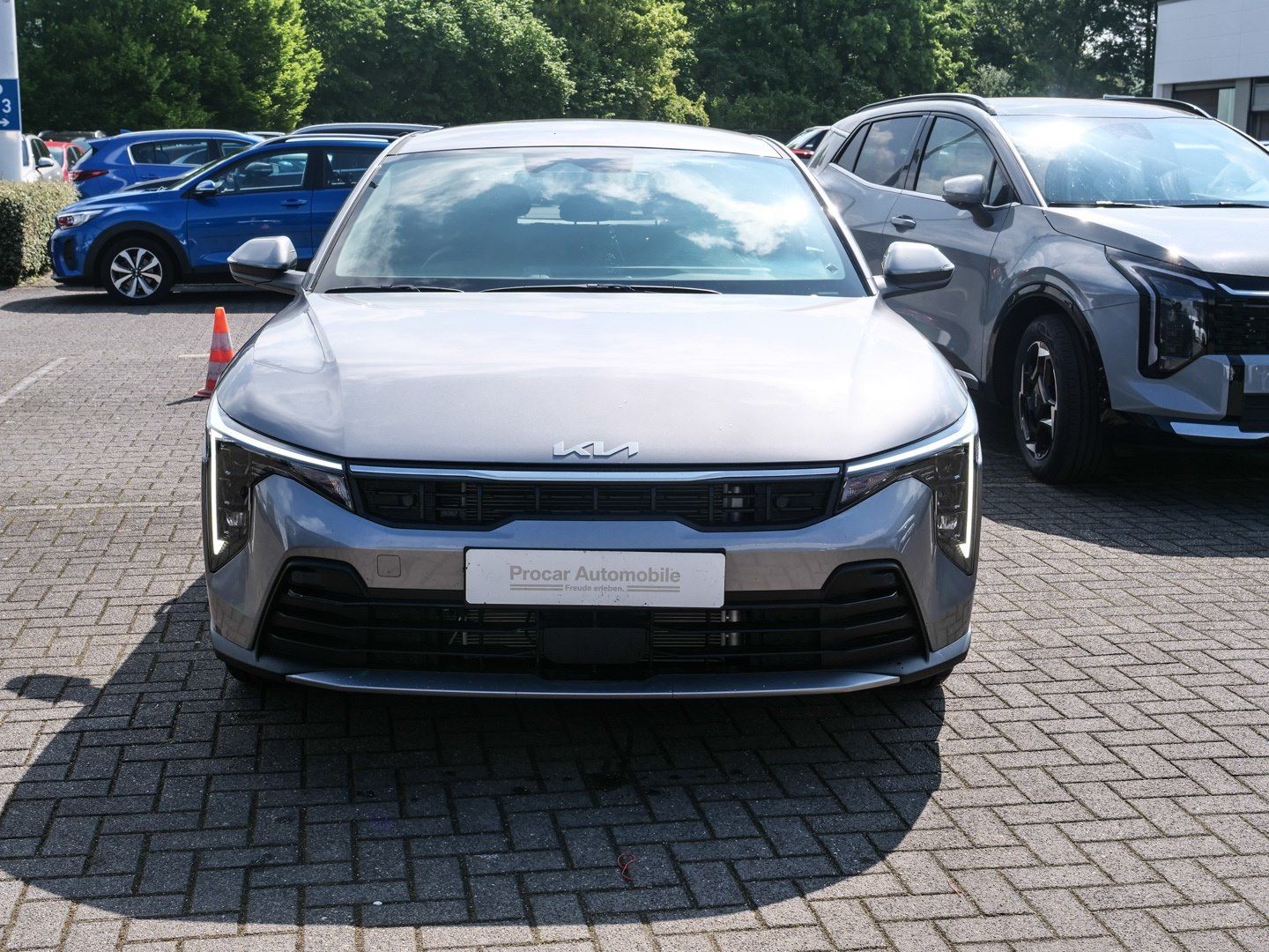 Kia K4 - Bild 3