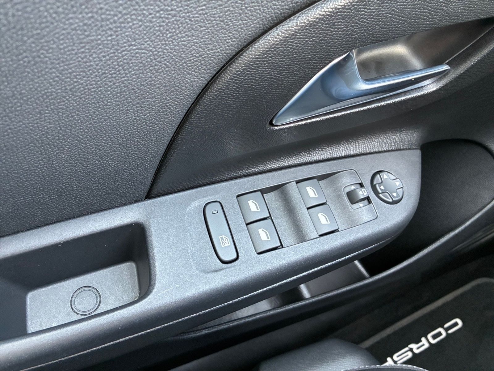 Fahrzeugabbildung Opel Corsa F 1.2 Turbo GS Kamera,LED,PDC,SHZ,Facelift