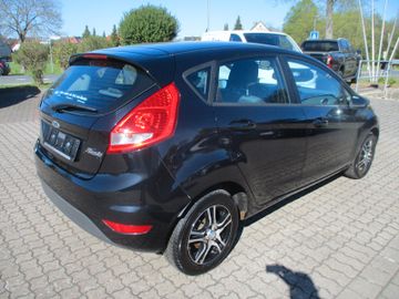Ford Fiesta Trend Klimaanlage + Allwetter