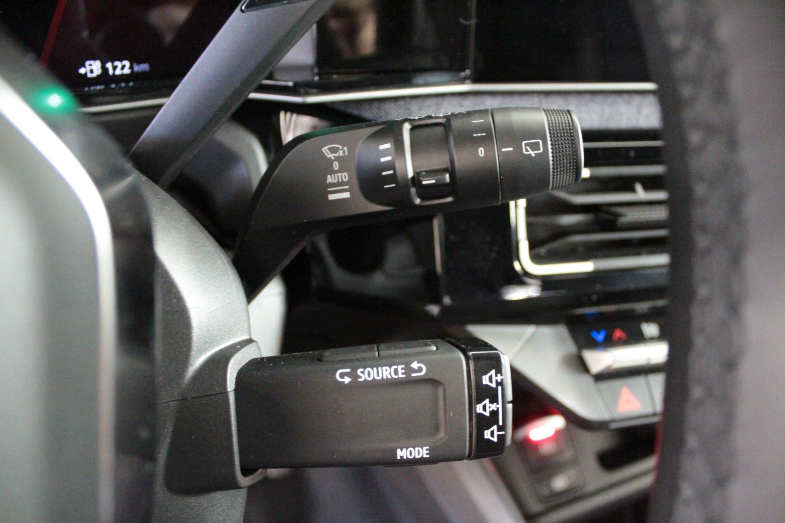 Fahrzeugabbildung Renault R 5 E-Tech 100% elektr. Techno 150 Comfort Range