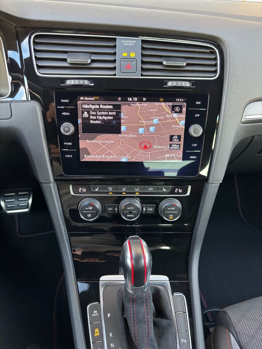 Volkswagen Golf VII GTI TCR Navi Akra LED CarPlay 19zoll foto 16