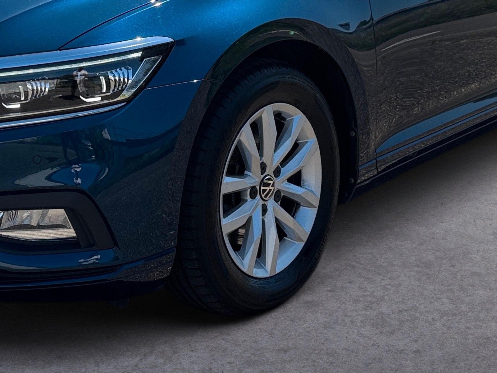 Fahrzeugabbildung Volkswagen Passat Variant Business 2.0 TDI