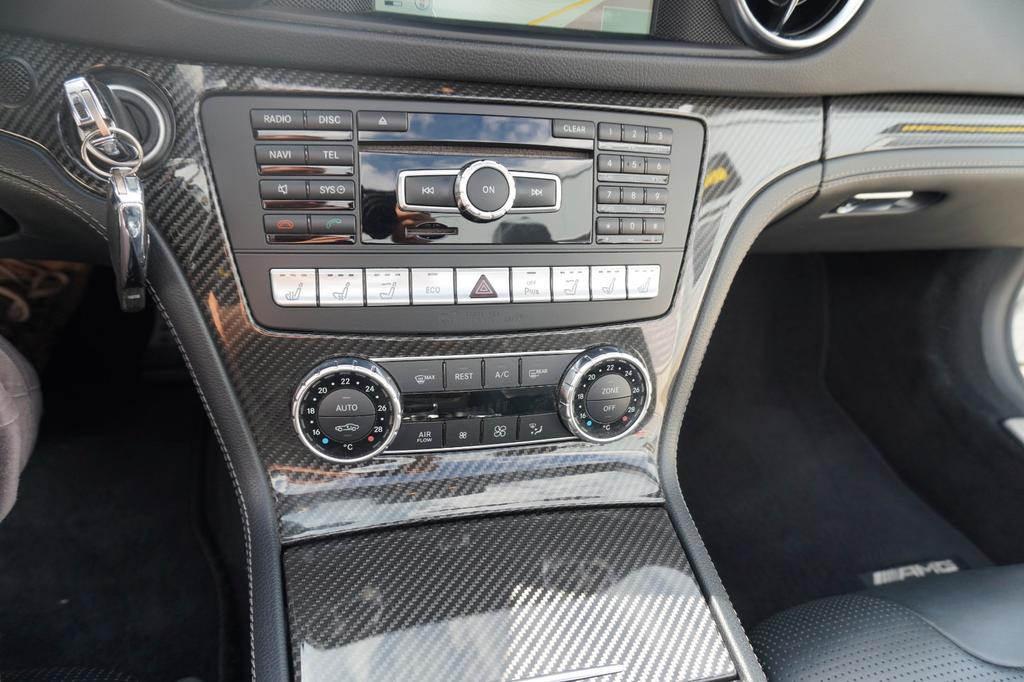 Mercedes-Benz SL 63 AMG