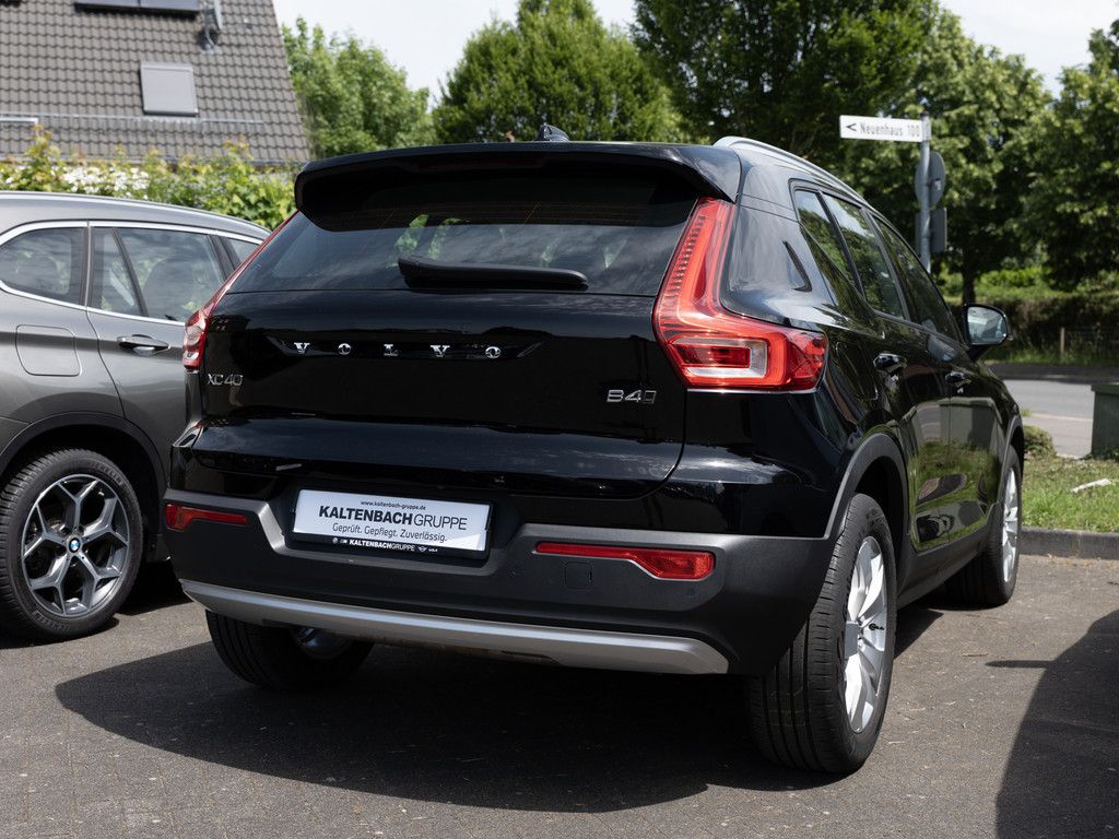 Volvo XC40 B4 Momentum Pro AWD LED W-LAN NAVI KAMERA foto 6