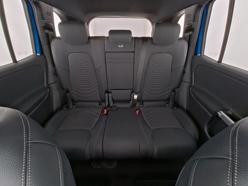 Mercedes-Benz EQB 300 4M PROGRESSIVE 7-SITZE MBUX DISTR KAM foto 10