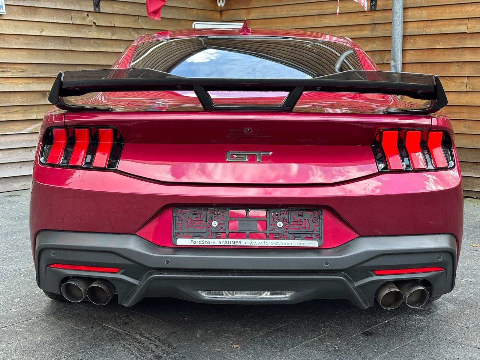Ford Mustang 5.0 V8 Fastback GT Klappe LED ACC Brembo