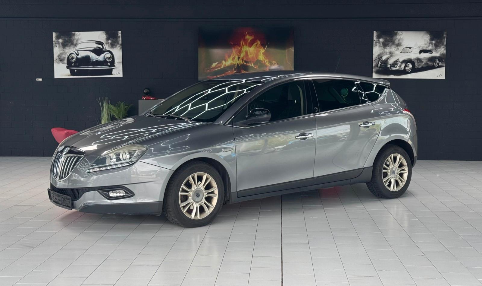 Lancia Delta *TÜV NEU*PDC*CITY*ALLWETTER*