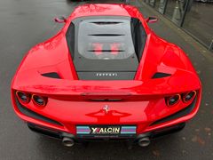FERRARI F8 - Ansicht 9