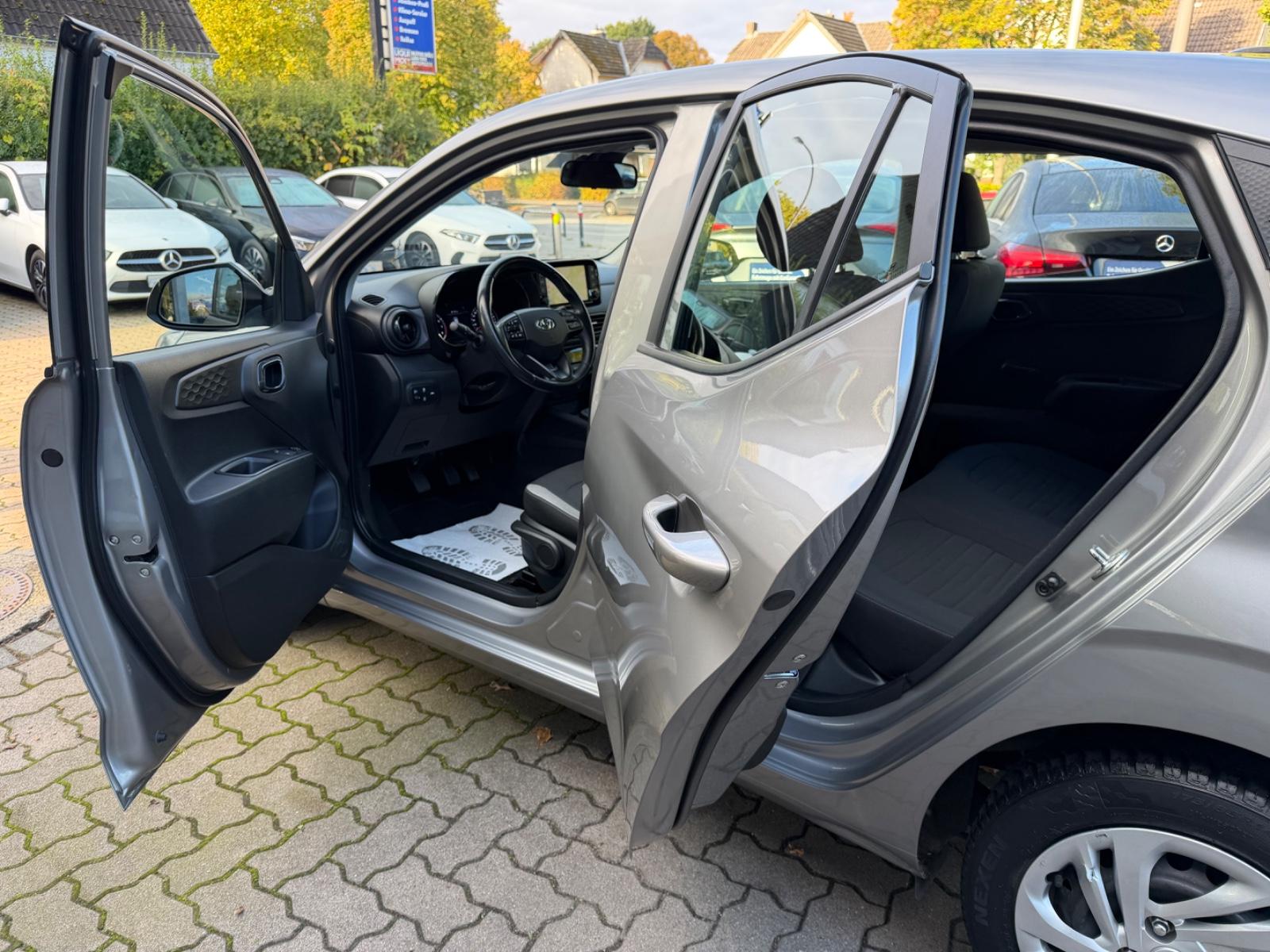 Hyundai i10 1.0 Connect & Go/Apple CarPlay-NAVI/KAMERA