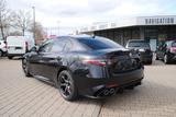 Alfa Romeo Giulia Quadrifoglio 2.9 V6 Assistenz-Paket - Alfa Romeo: Quadrifoglio