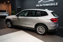 BMW X3 xDrive 20 d Advantage*AHK*KAMERA*HEADUP*LED BMW X3 xDrive 20 d Advantage*AHK*KAMERA*HEADUP*LED