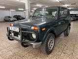 Lada Niva 4x4 TÜV NEU Servo AHK Kopfdichtung NEU - gebrauchte Lada Niva aus dem Jahr 2010