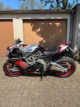 Aprilia RSV4 RF  - APRILIA RSV4RF