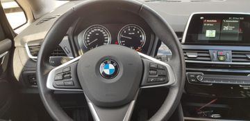 Fahrzeugabbildung BMW Baureihe 2 Gran Tourer 218 i Sport Line