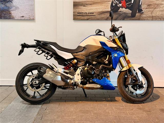 BMW F 900 R