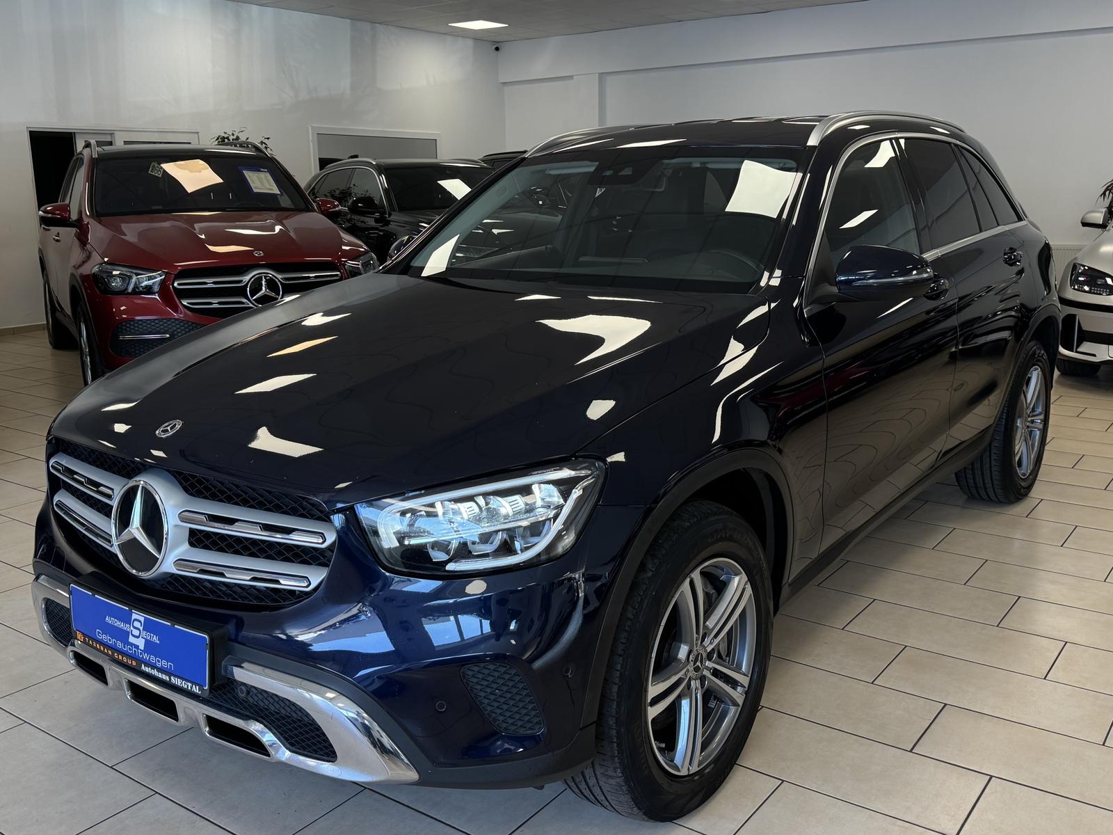 Mercedes-Benz GLC 300 e 4Matic Business Leder R.Cam LED SHZ