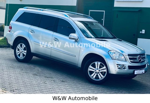 Mercedes-Benz GL320 4MAT/NAVI/LEDER/7Sitzer/PANO/Me Tüv neu