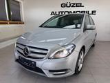 Mercedes-Benz B 250 Sports Tourer/NAVI/LEDER/XENON/AHK/KAM/SHZ - Mercedes-Benz B-Klasse: Sports Tourer