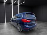 BMW 220i Gran Tourer Advantage Automatik /PANO/LED/ - BMW 220 Gran Tourer aus 2017