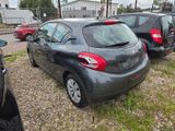 Peugeot 208 Active! 2014! MKL an! - Peugeot: 201