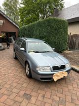 Skoda Octavia Kombi - Skoda Octavia aus 2002: Kombi