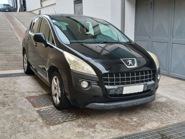 Peugeot 3008 1.6 HDi 110CV Premium