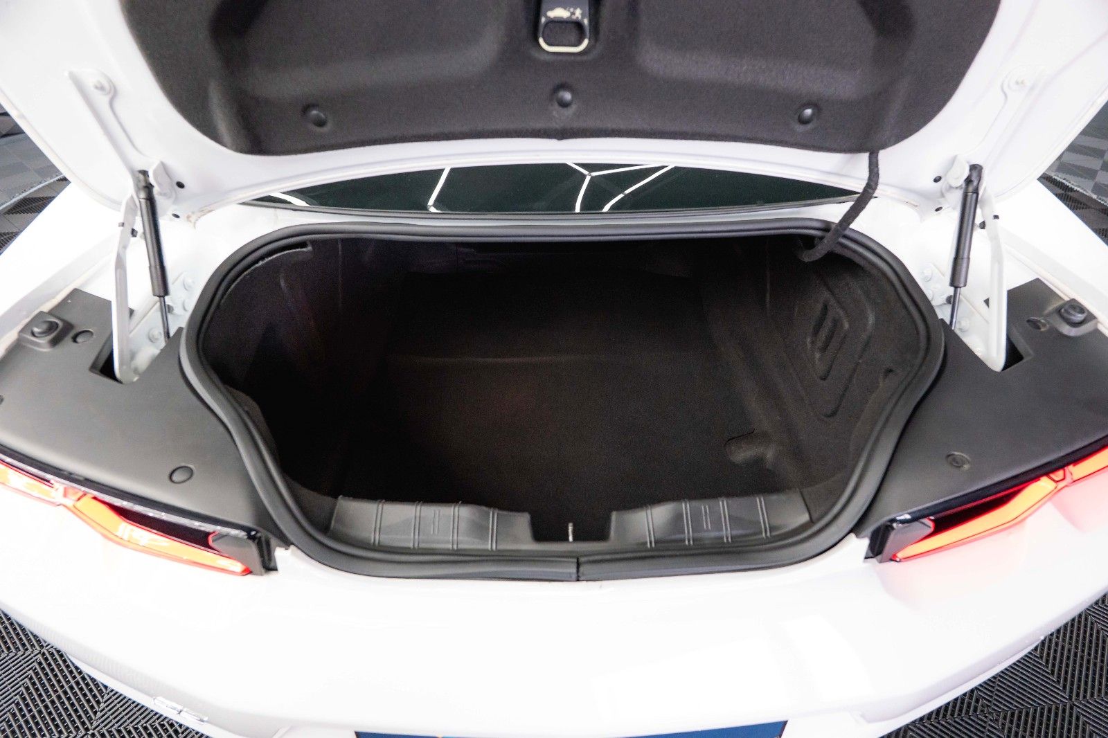 Fahrzeugabbildung Chevrolet Camaro 6.2 SS Coupe RS Performance *CarPlay*LED*