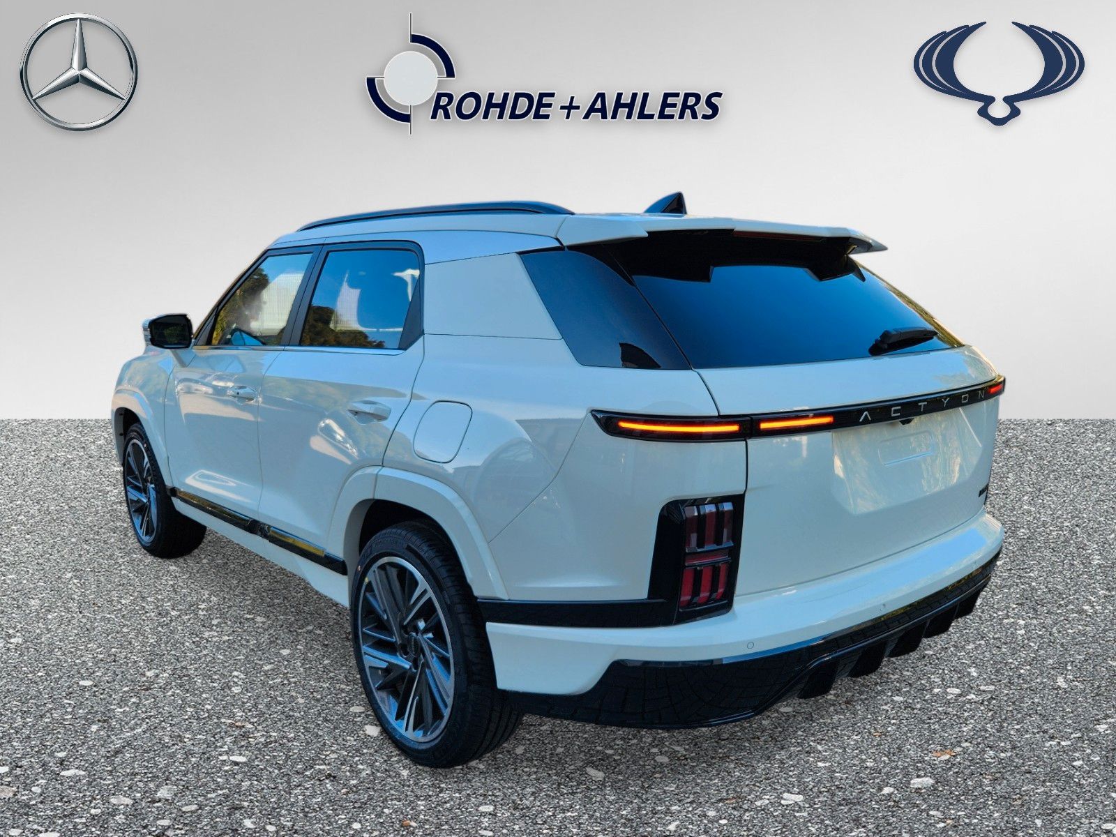 Fahrzeugabbildung KGM ACTYON+BLISS+SH VO+HI+ELEKTR.HECKKLAPPE+KAMERA H