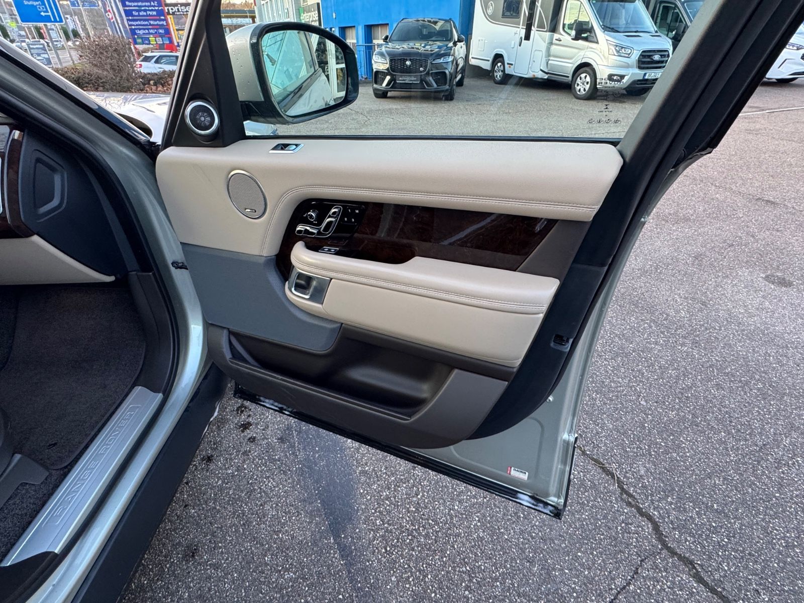 Fahrzeugabbildung Land Rover Range Rover HSE  **aussergewöhnlich **