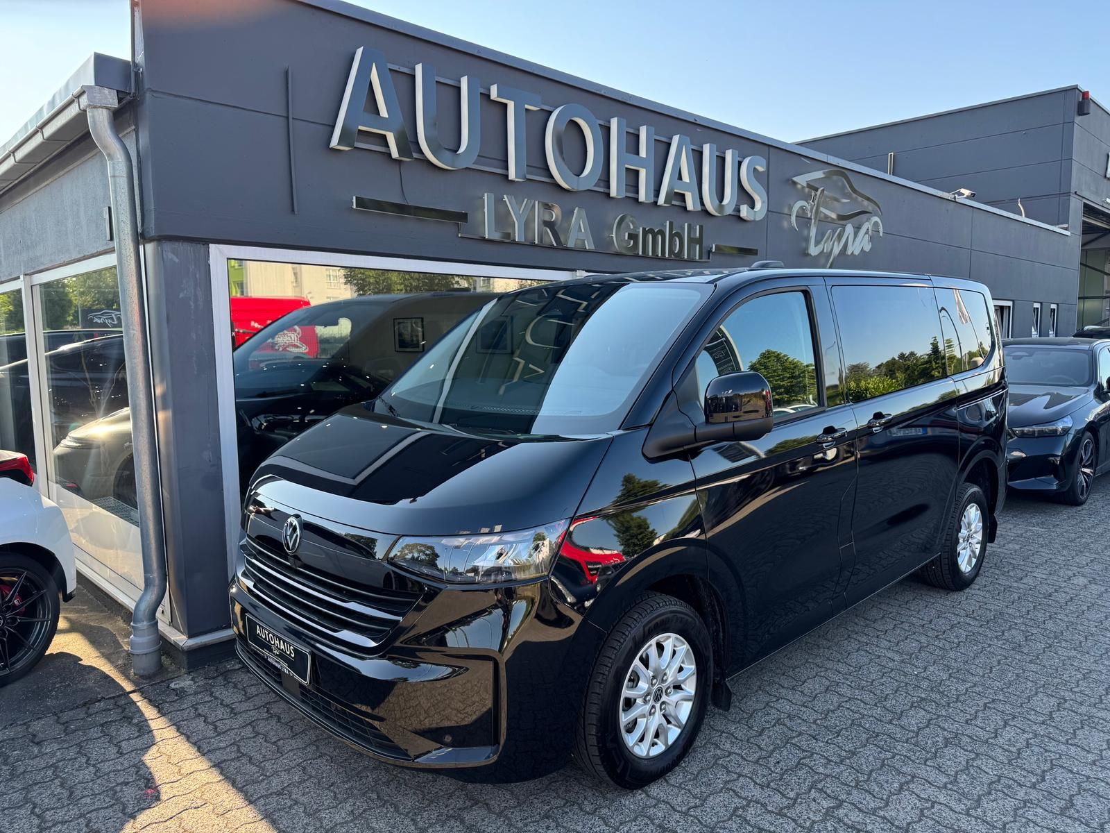Volkswagen T7 Caravelle 2.0 TDI DSG 4 Motion*LED*NAVI*KAM* imagem 2