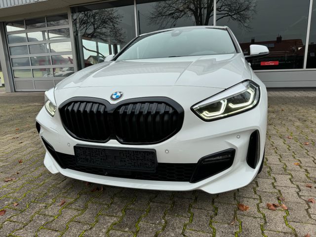 BMW 118 d *M Sport*/AHK/LED/LMR19"...