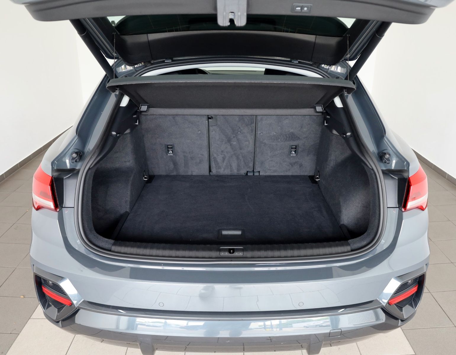 Fahrzeugabbildung Audi Q3 Sportback 35 TDI ,Navi,LED,Kamera,Carplay,ACC