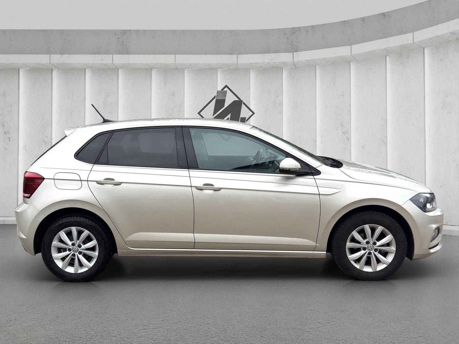 Fahrzeugabbildung Volkswagen Polo DSG*Highline*App-Connect* SHZ*Allwetterreif