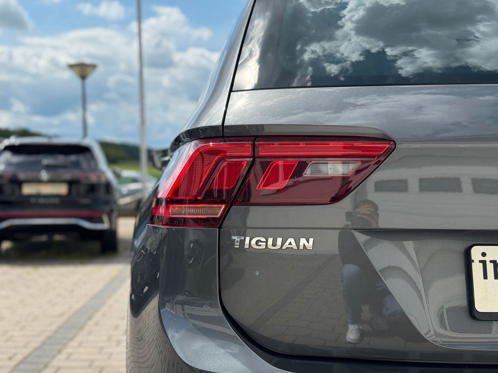Volkswagen Tiguan Comfortline 1.5 TSI OPF NAVI+KAMERA+LED.. foto 12