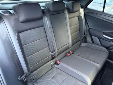 Volkswagen T-Roc - 9