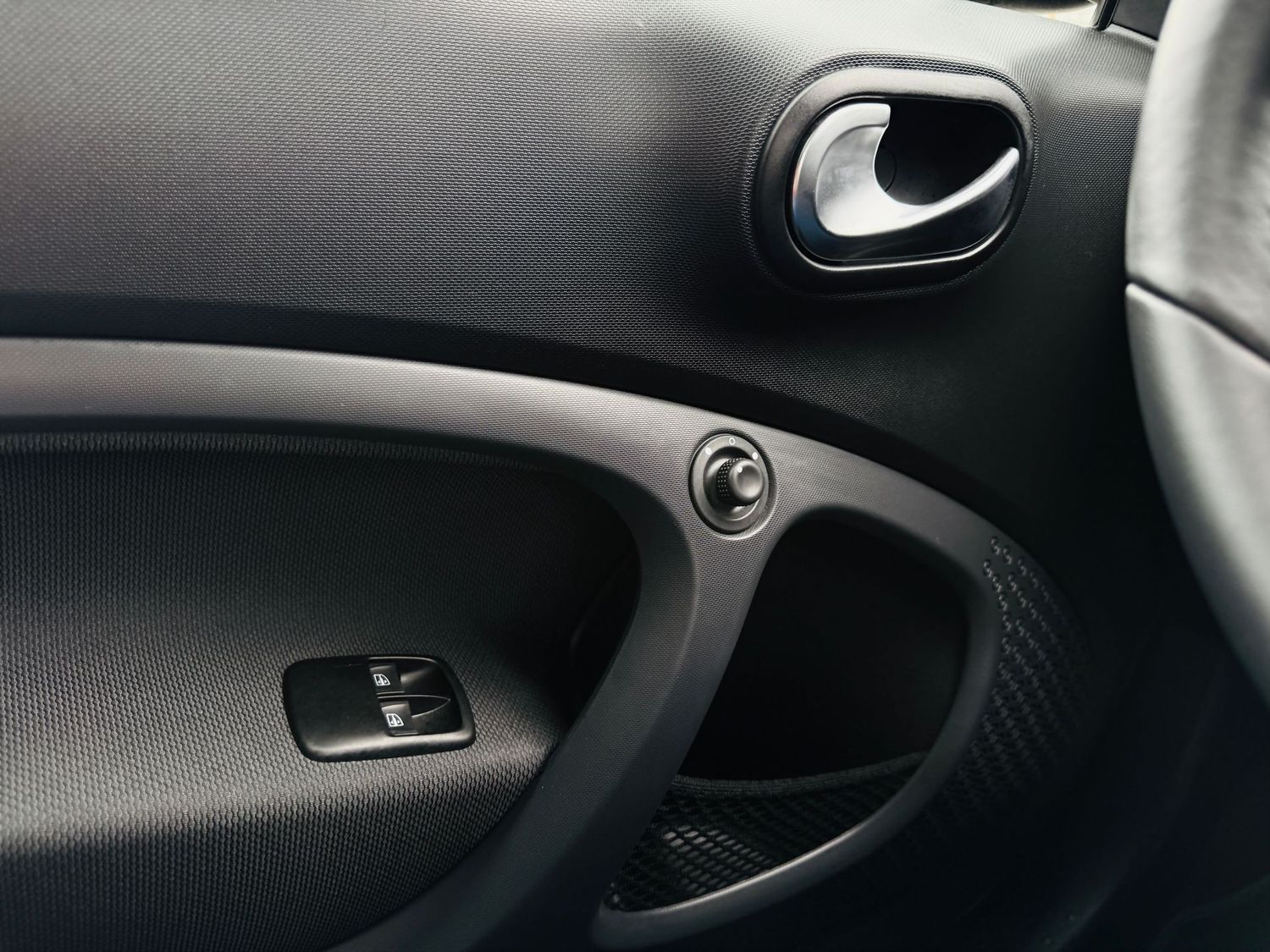Fahrzeugabbildung Smart forTwo EQ EXCLUSIVE, Winter, LED, PTS, RFK, Pano