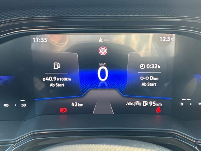 Fahrzeugabbildung Volkswagen Taigo 1,0 TSI LED-MATRIX NAVI APP CONNECT ALU PD