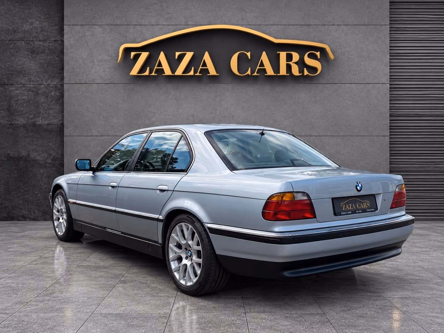 BMW 728i - 193 CV - BVA - ENTRETIEN COMPLET