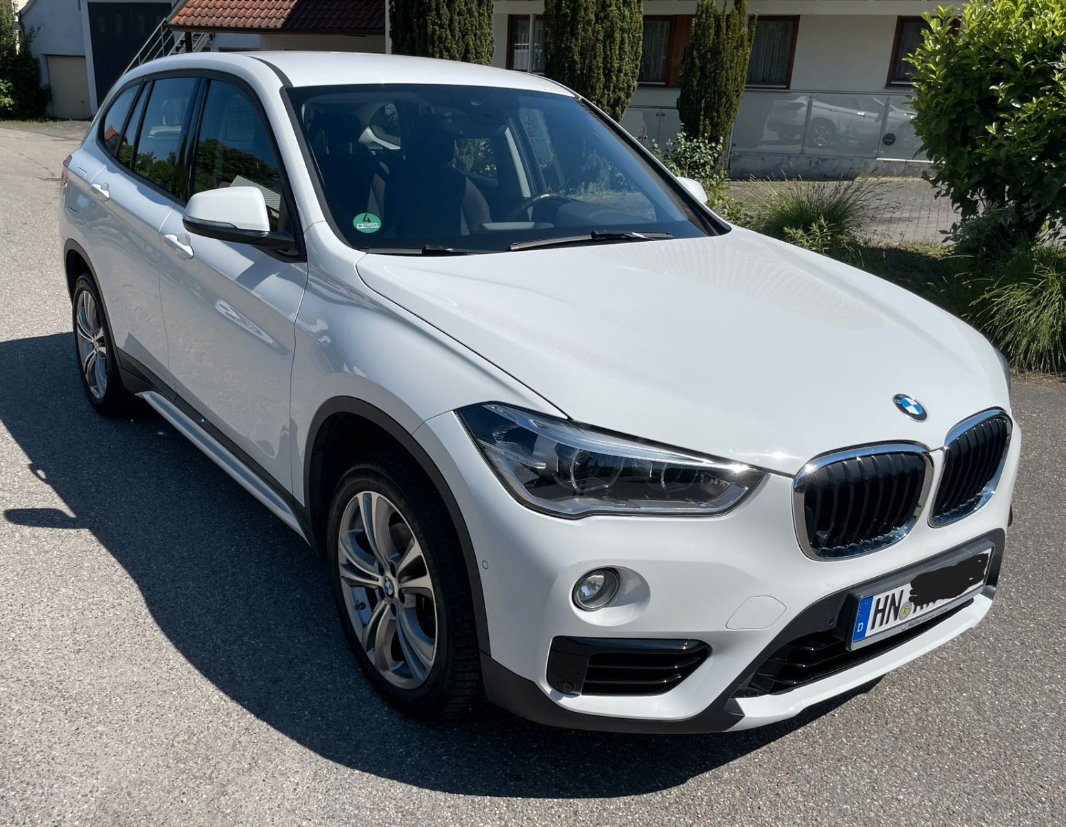 BMW X1 sDrive18i Advantage Anhängekupplung