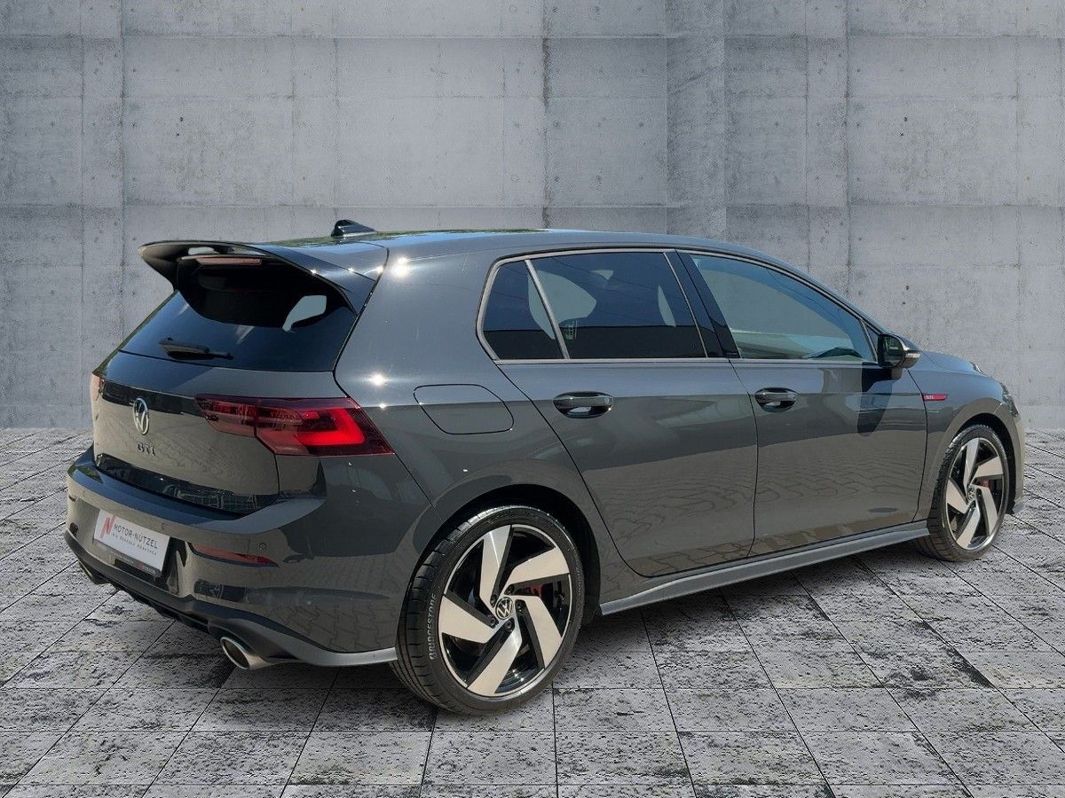 Volkswagen Golf - Bild 6