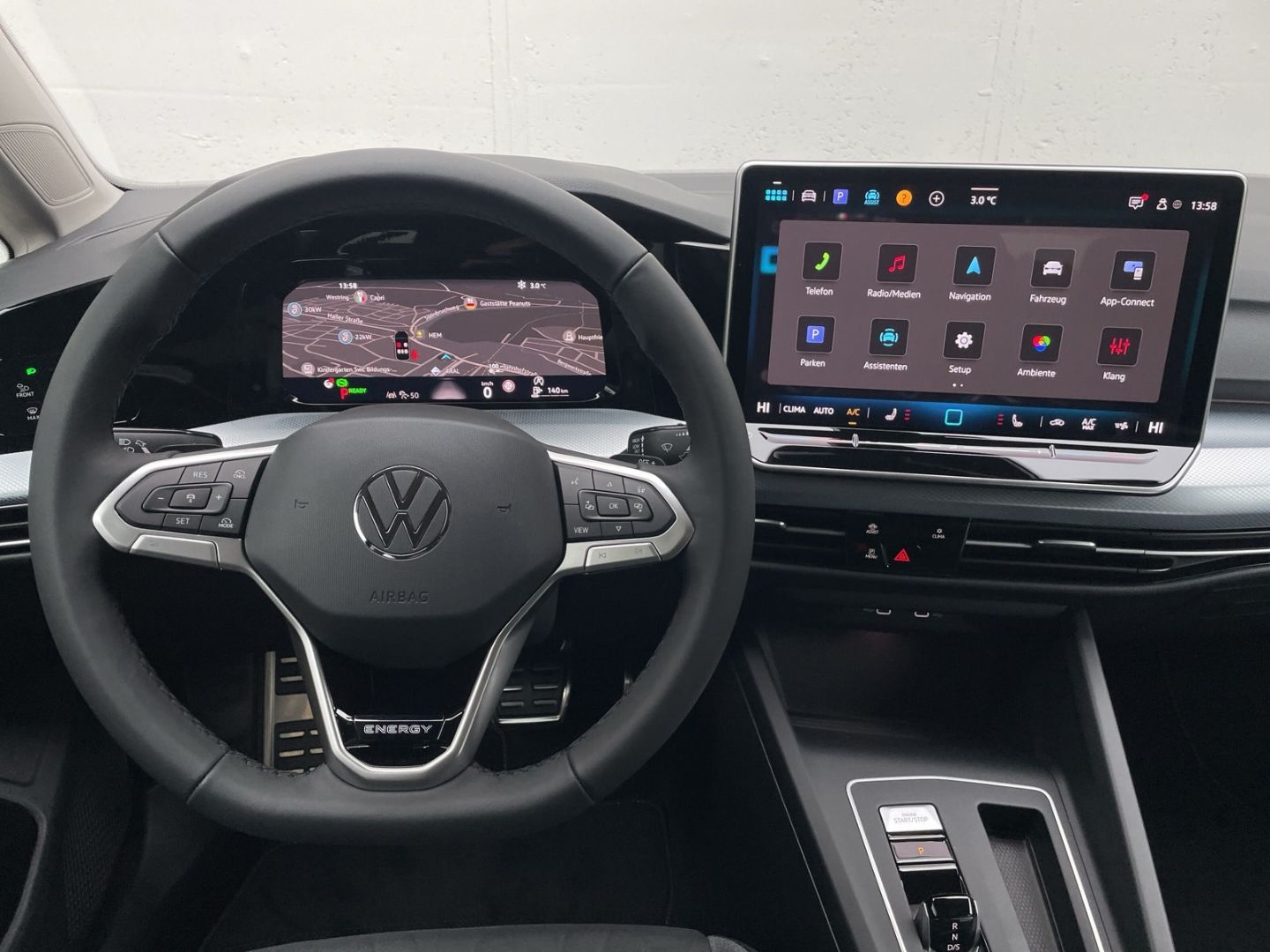 Golf VIII 1.5 eTSI DSG Energy Navi/ACC/Kamera/LE