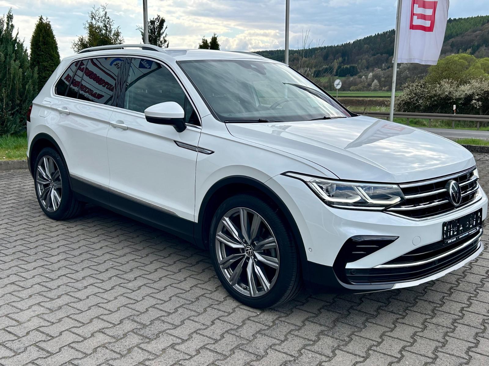 Volkswagen Tiguan DSG Elegance Standheiz Matrix AHK 8xRad