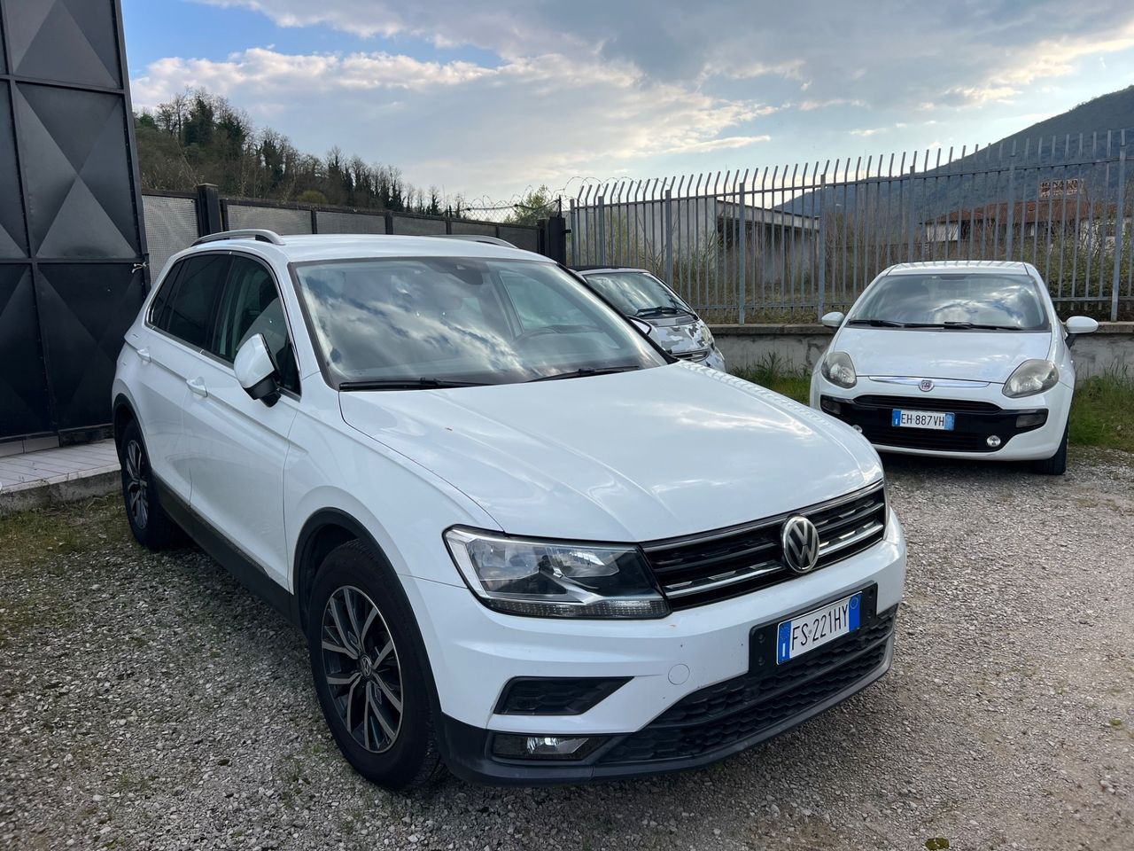 VW Volkswagen Tiguan 1.6 TDI SCR Business BlueMotio
