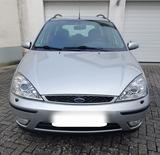 Ford Focus Turnier Ghia - gebrauchte Ford Focus aus dem Jahr 2003