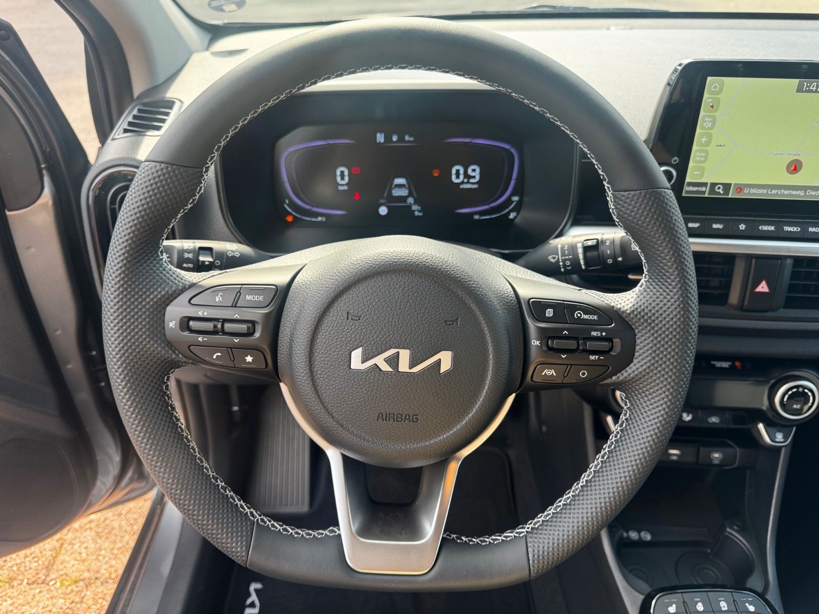 Fahrzeugabbildung Kia Picanto GT-line AUTOMATIK NAVI KAMERA