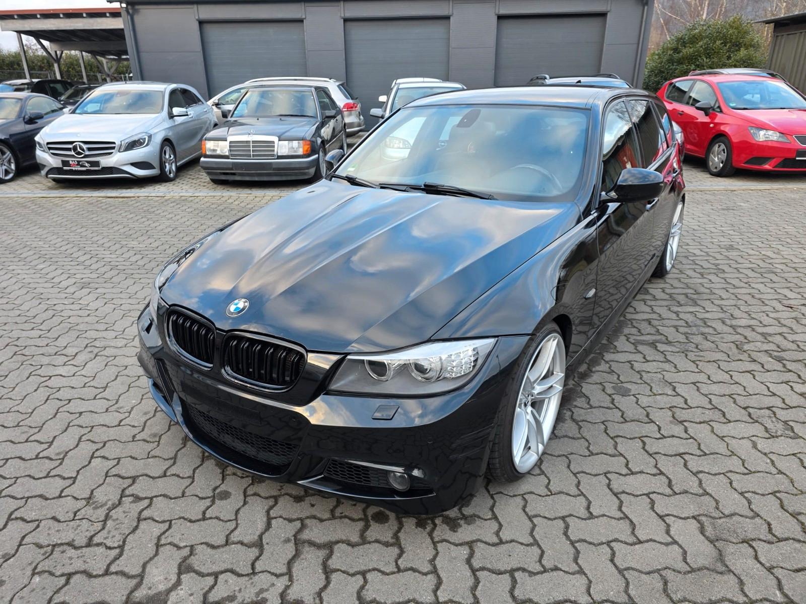 BMW 320d Kombi M Paket "Leder"Navi"Xenon"19 Zoll