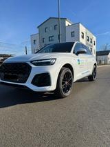 Audi Q5 40TDI,Quattro,Sline,AHK,Sthzg,8Fach,ACC,Ambie - Audi Q5 mit Diesel-Antrieb: Sline