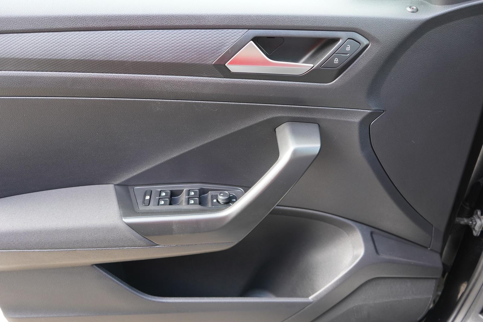 Volkswagen T-Roc 1.0 Basis Sitzheizung Klimaaut. DAB PDC, миниатюра 26