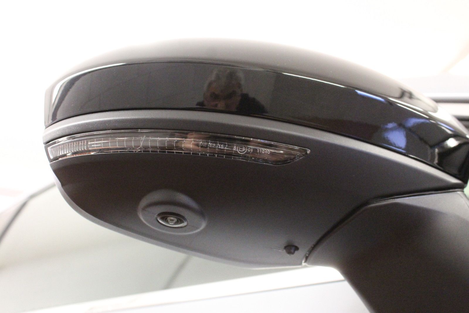 Fahrzeugabbildung Renault Clio TCe 90 Techno *Look-Paket*Winter-Paket*Bose