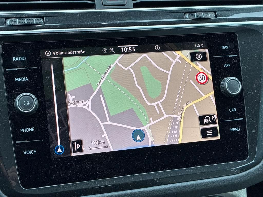 Fahrzeugabbildung Volkswagen Tiguan TSI DSG ELEGANCE 19-ZOLL MATRIX 360` 1.HD